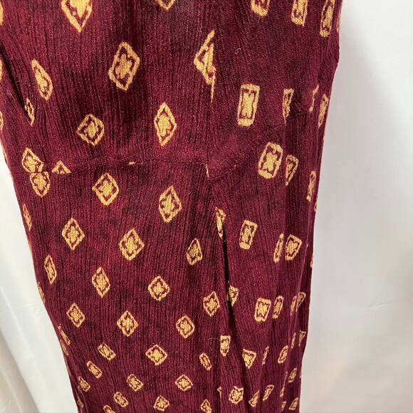 Vintage Rabbit Rabbit Rabbit Rayon Slip Dress Womens M USA Made Maroon Gold - Picture 8 of 15